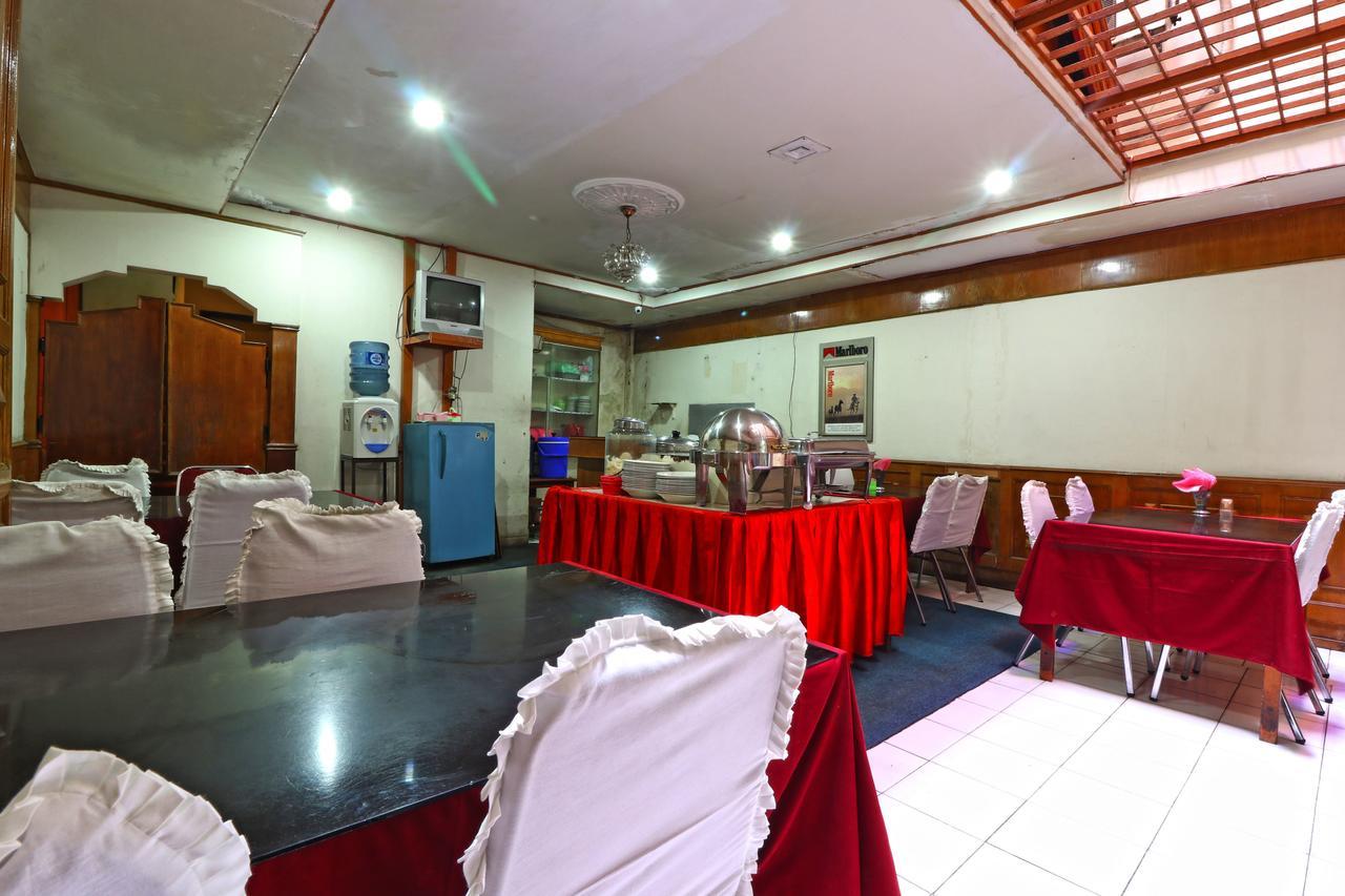 Hotel Sumatera Medan Exteriör bild